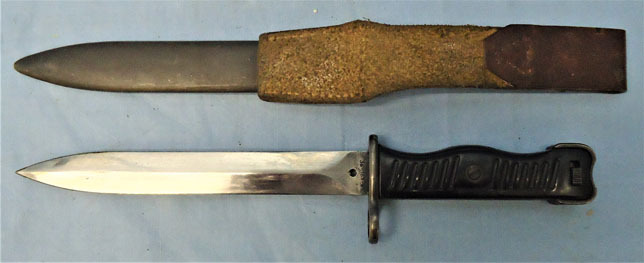Yugoslavia M56 Bayonet, Scabbard And Frog Bayonet