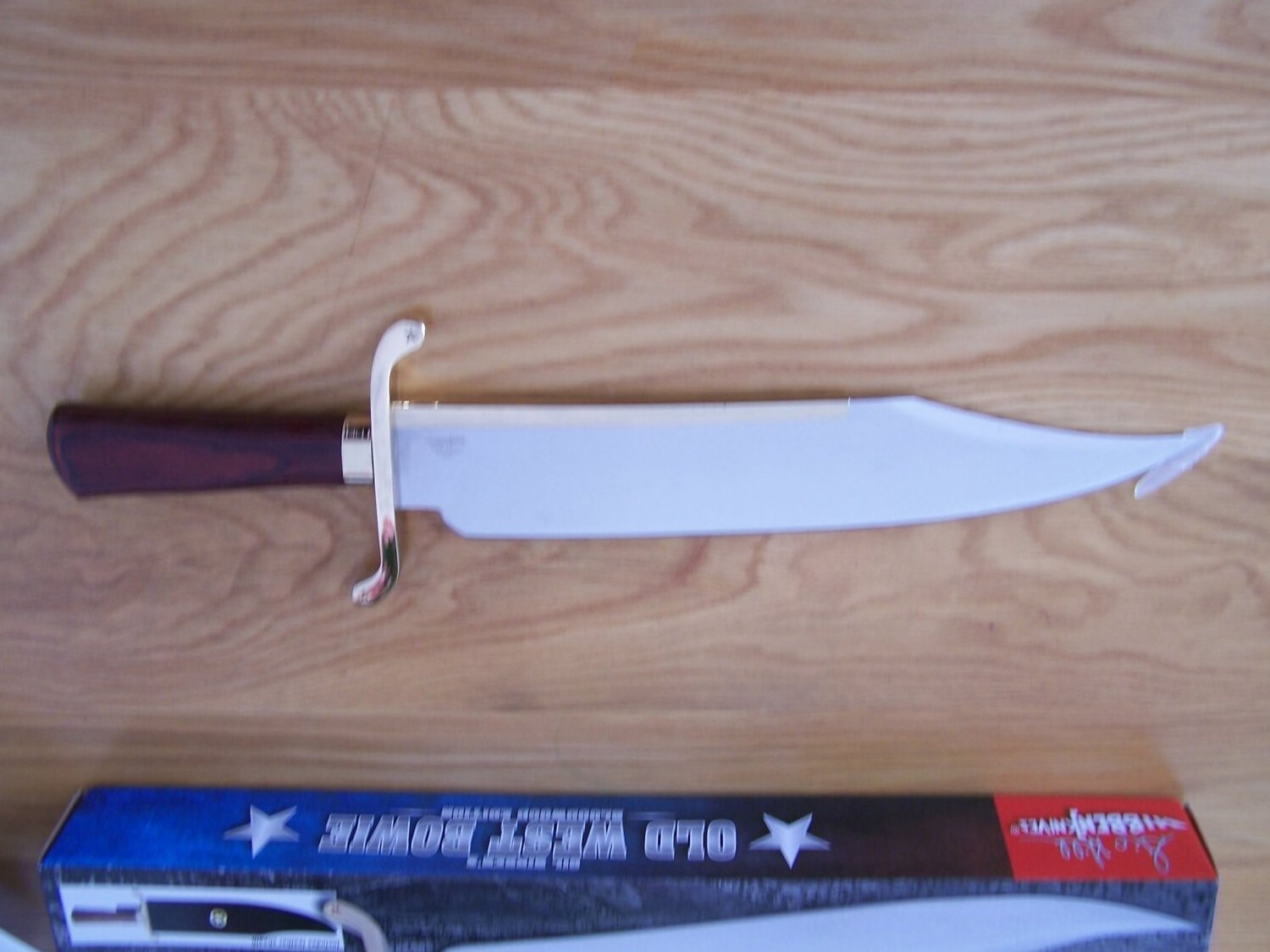 UNITED CUTLERY BOWIE Knive in 