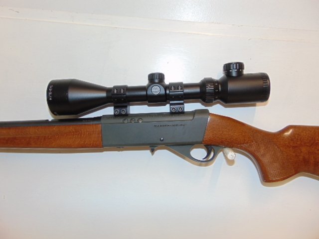 J.G. Anschütz 525 Semi-Auto .22 Long Rifle (.22 LR) Rifle 