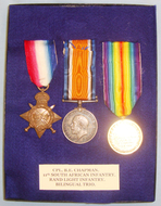 Bi-lingual WW1 Trio to Cpl B.E. Chapman 11th South African Infantry - Rand Light Infantry. Sn 7774. Bi-lingual WW1 Trio to Cpl B.E. Chapman 11th South African Infantry - Rand Light Infantry. Sn 7774. Antique & Militaria