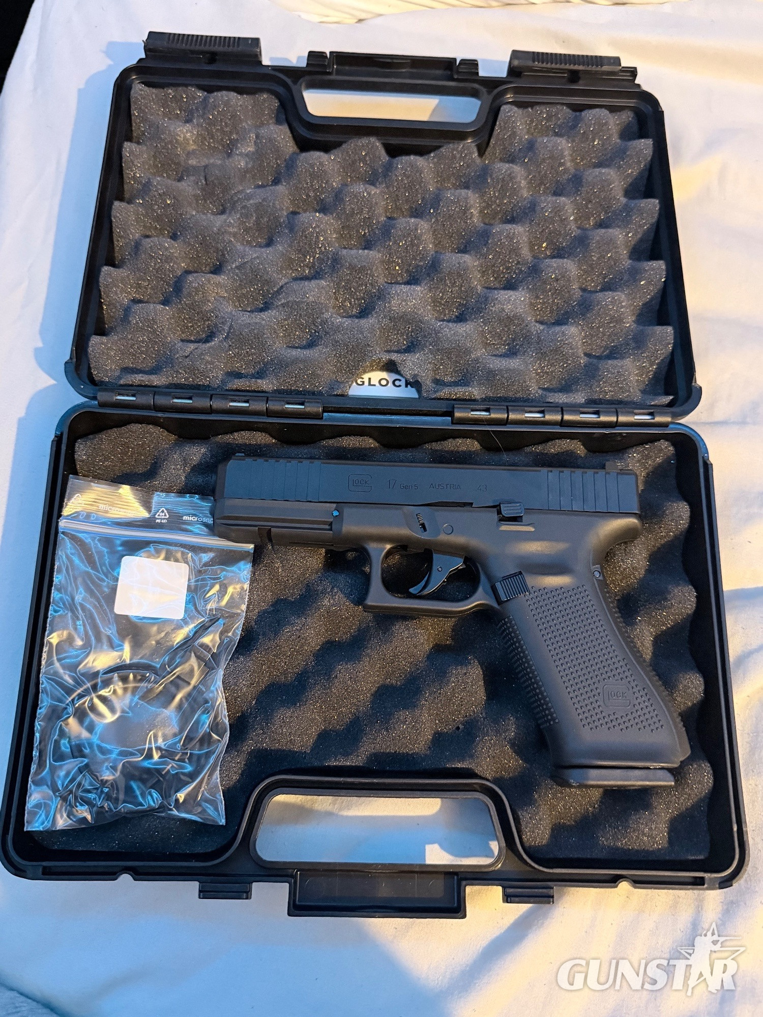 Umarex Glock 17 Gen 5 T4E None in 