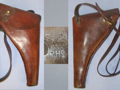 VERY RARE**WW1 Era British Royal Navy Air Service (RNAS) Pilot Officer\\\'s Brown Leather Holster For Webley .455 Service Revolvers By PHD & .455 Semi Auto Pistols With Cross Belt. L 279 Care & Storage