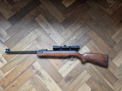 Weihrauch HW99 S .22