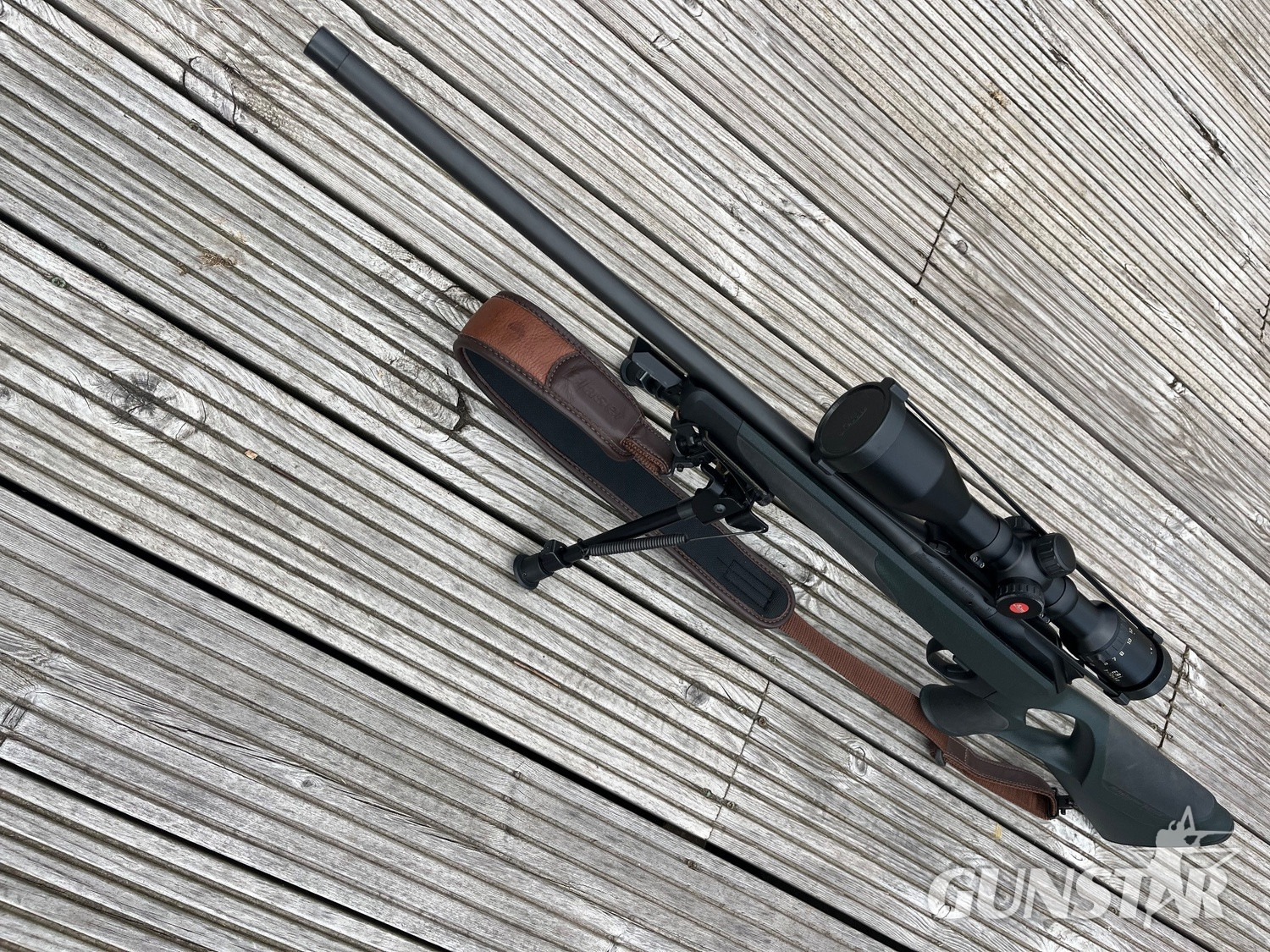 Blaser - Stalking Bundle R8 Professional Success Bolt Action .270 Winchester Rifle in 
