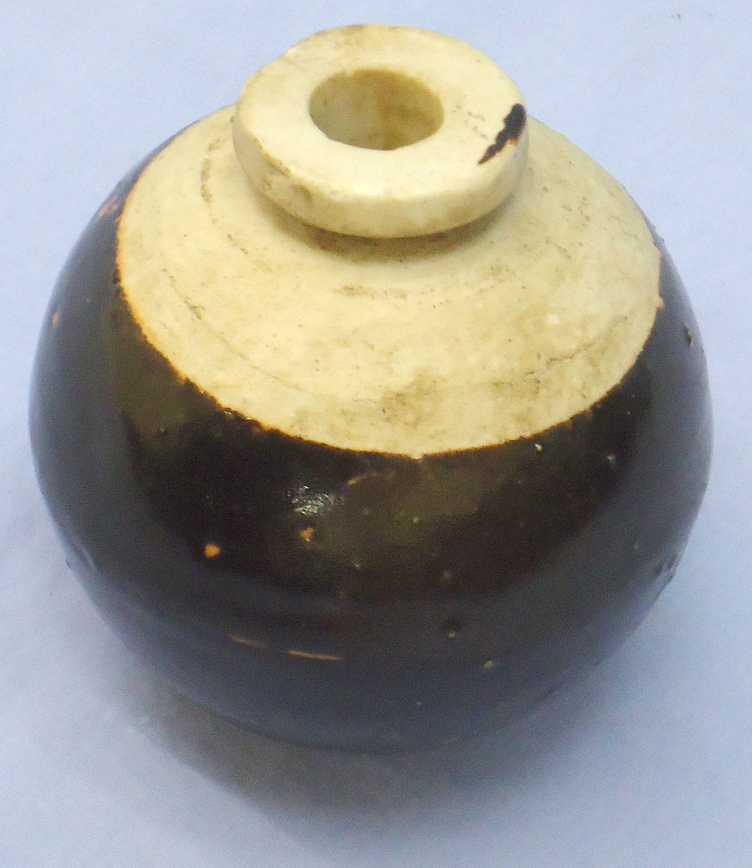 INERT DEACTIVATED. Scarce WW2 Japanese Type 4 Ceramic Fragmentation Hand Grenade. - O 2073 INERT DEACTIVATED. Scarce WW2 Japanese Type 4 Ceramic Fragmentation Hand Grenade. - O 2073  Other Ammunition - {CATEGORY} in 