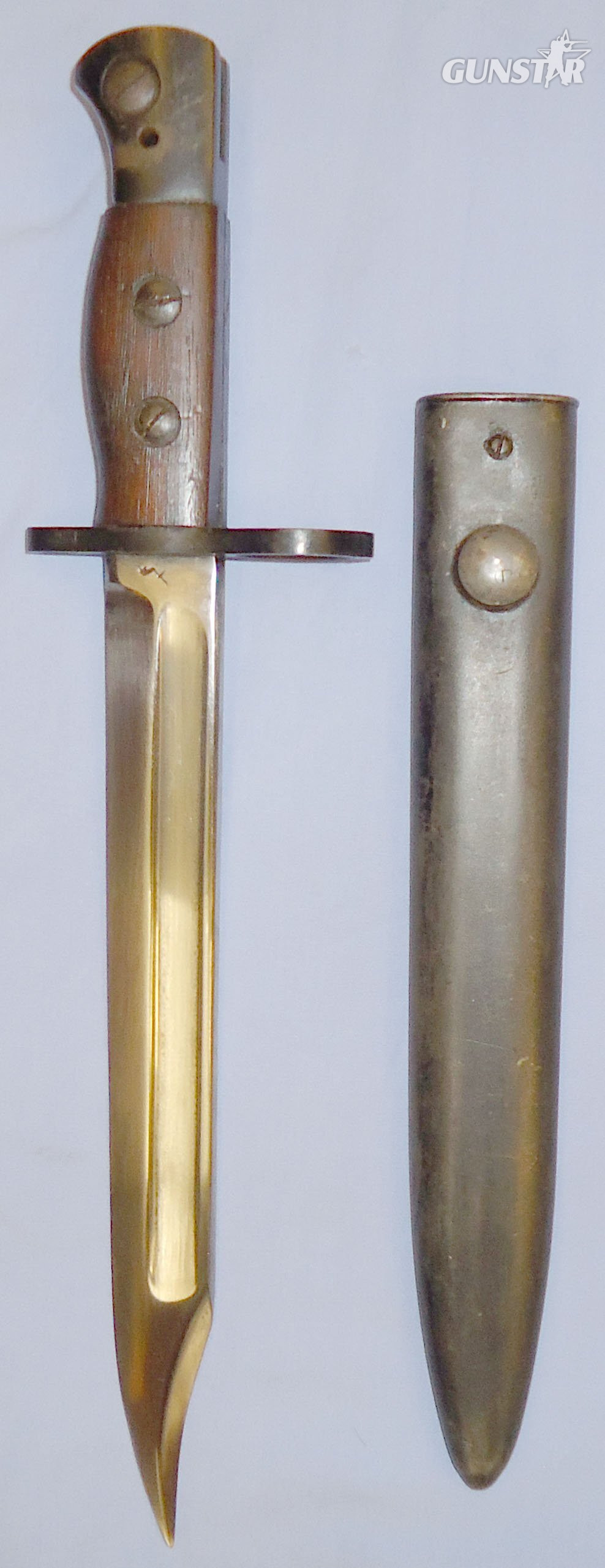 WWII British No5 MkI Bayonet and No5 MkI Scabbard by Wilkinson. 21543. Bayonet in 