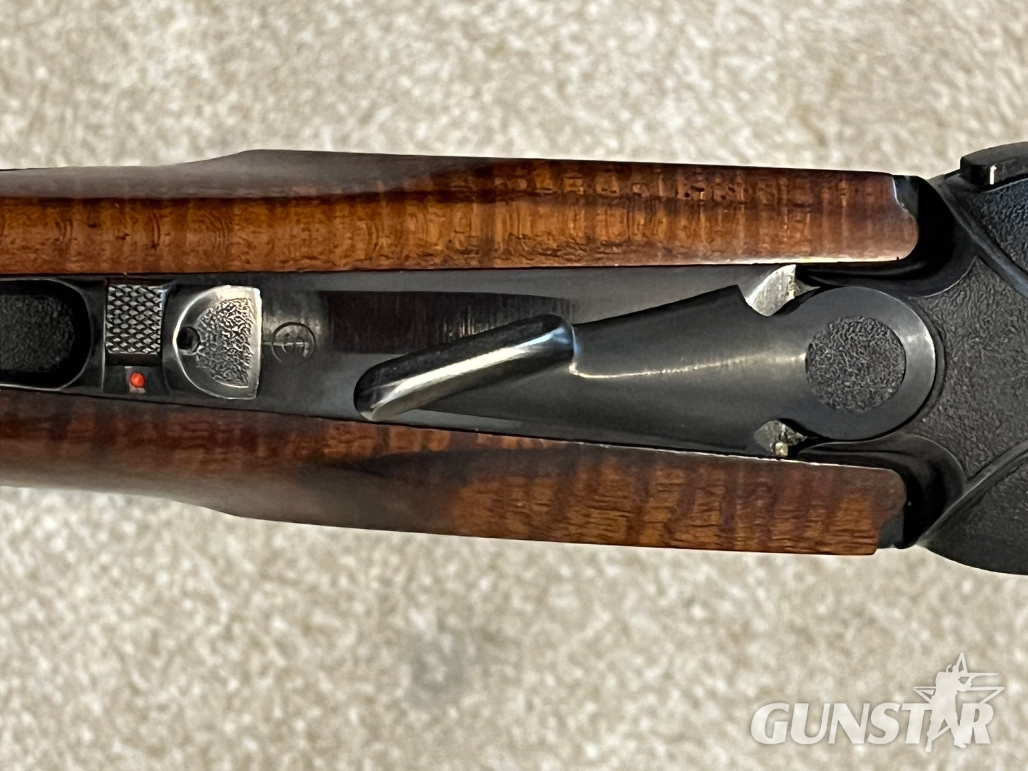 Beretta DT10 Trident Over and Under 12 Bore/gauge - {CATEGORY}
