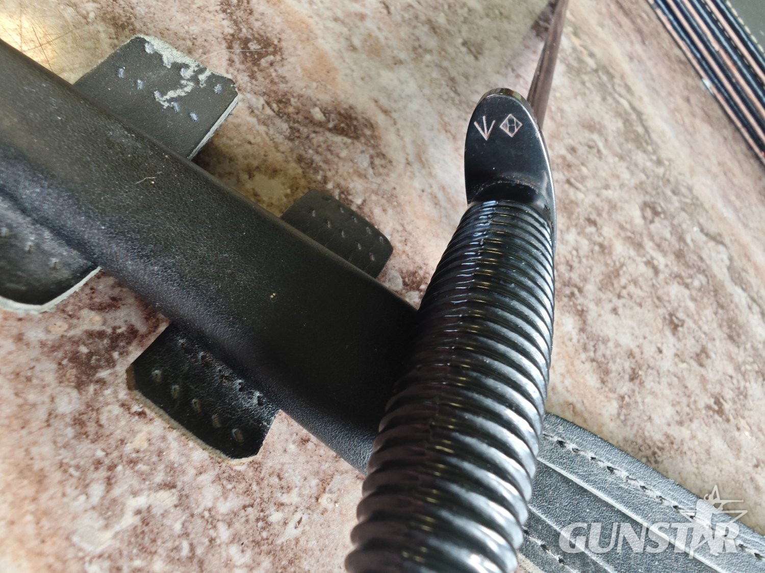 Fairbairn–Sykes Dagger - {CATEGORY} in 