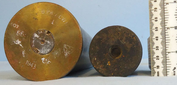 DEACTIVATED INERT WW2 1943 Dated British 6pr 7cwt (57x441R) Armour Piercing Capp DEACTIVATED INERT WW2 1943 Dated British 6pr 7cwt (57x441R) Armour Piercing Capp Antique & Militaria