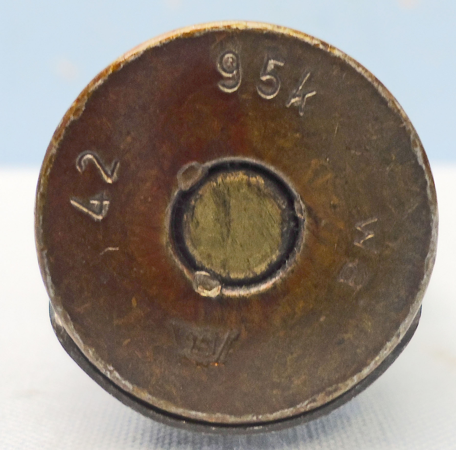 {CATEGORY} - INERT DEACTIVATED. MINT Condition, WW2 1942 Dated 20 mm MK151/20 (20x82) HEI/T (High Explosive Incendiary/Tracer) Cannon Round, Transit Tube & Link. - O 1991 INERT DEACTIVATED. MINT Condition, WW2 1942 Dated 20 mm MK151/20 (20x82) HEI/T (High Explosive Incendiary/Tracer) Cannon Round, Transit Tube & Link. - O 1991  Other Ammunition in 