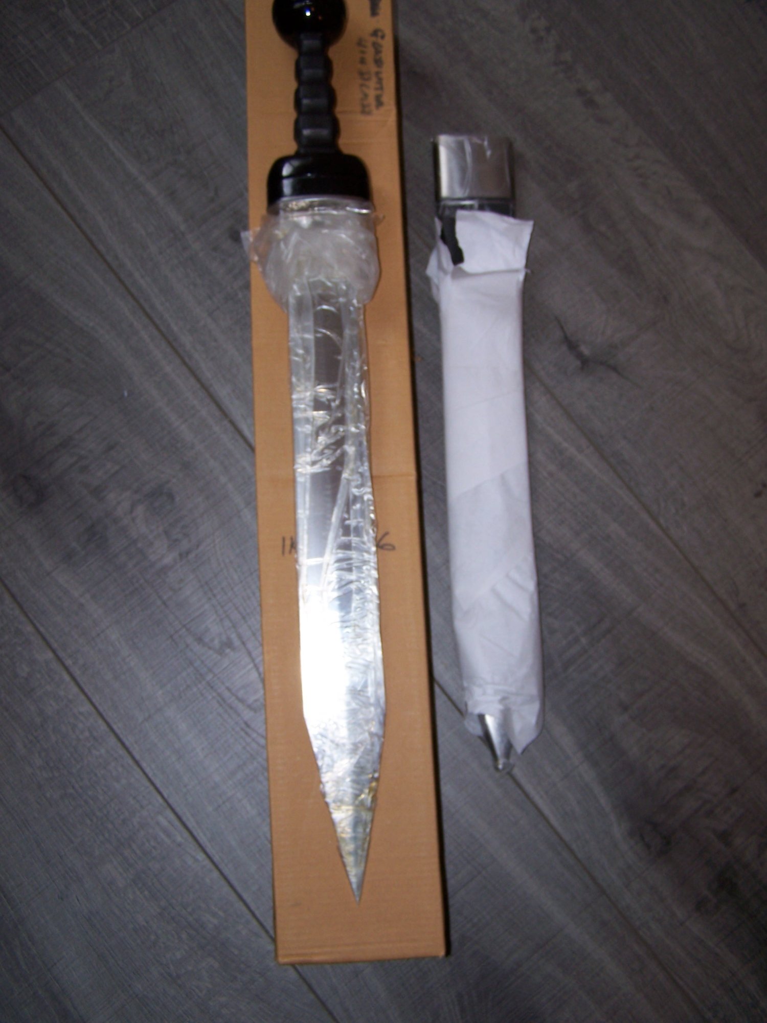 GLADIUS BLADES Knive
