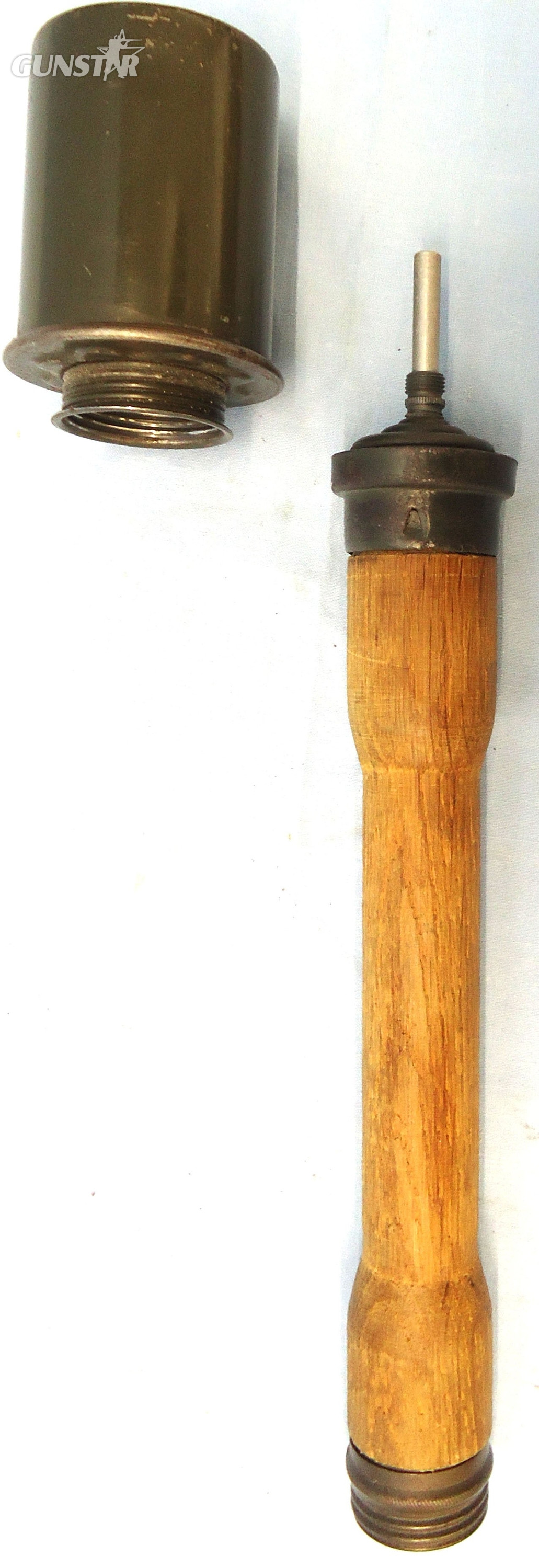 INERT DEACTIVATED. *MINT* German Late WW2 Model 1924 Stielhandgranate (M24) Stick Grenade. O 2219Om INERT DEACTIVATED. *MINT* German Late WW2 Model 1924 Stielhandgranate (M24) Stick Grenade. O 2219 Various Other Ammunition 
