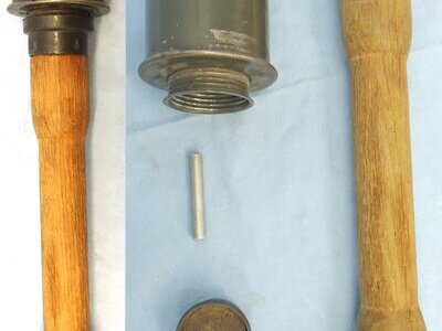 INERT DEACTIVATED. *MINT* German Late WW2 Model 1924 Stielhandgranate (M24) Stick Grenade. O 2219Om INERT DEACTIVATED. *MINT* German Late WW2 Model 1924 Stielhandgranate (M24) Stick Grenade. O 2219 Various Other Ammunition