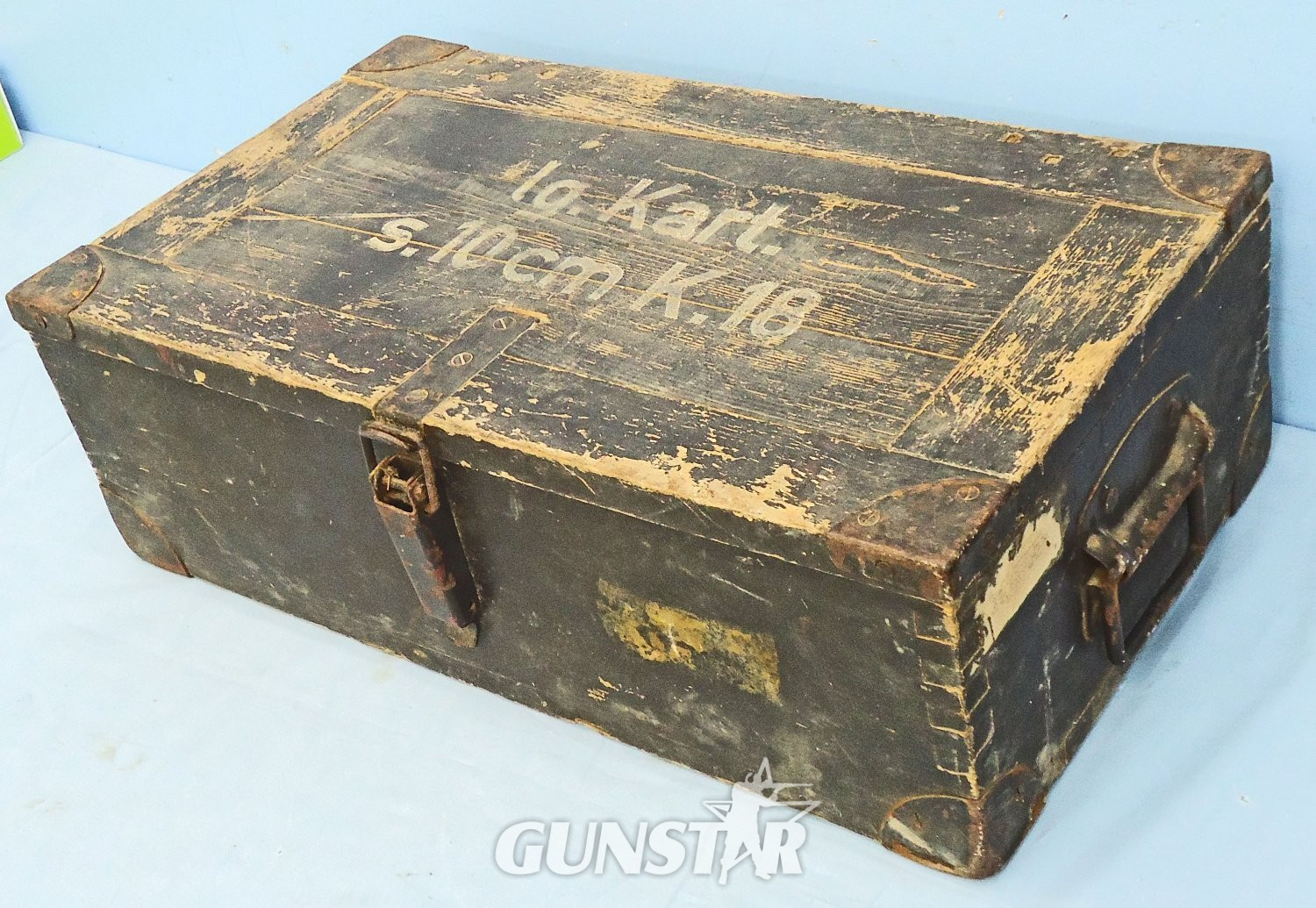 German, WW2, Large Cartridge Charge, Wooden Ammunition Box for the S.10cm K18 Heavy field gun. - O 2222 German, WW2, Large Cartridge Charge, Wooden Ammunition Box for the S.10cm K18 Heavy field gun. - O 2222  Other Ammunition - {CATEGORY} in 