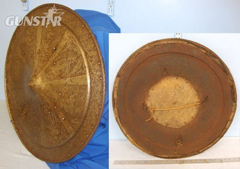  RARE* Victorian or Earlier Medieval/Italian Renaissance Form Battle Shield With Ornate Decoration. Sn 13596 RARE* Victorian or Earlier Medieval/Italian Renaissance Form Battle Shield With Ornate Decoration. Sn 13596  Antique & Militaria