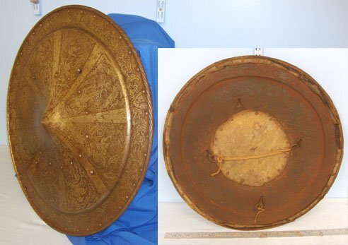  RARE* Victorian or Earlier Medieval/Italian Renaissance Form Battle Shield With Ornate Decoration. Sn 13596 RARE* Victorian or Earlier Medieval/Italian Renaissance Form Battle Shield With Ornate Decoration. Sn 13596  Antique & Militaria