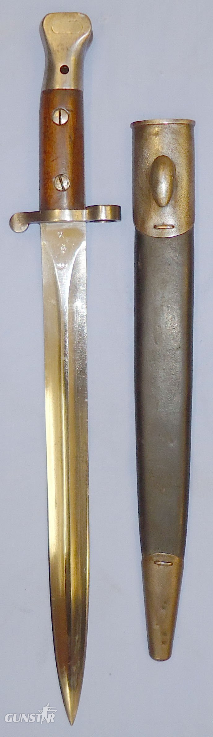 British Enfield 1888 Pattern Mark III Lee Metford Bayonet and MkI L Scabbard. 21545. Bayonet in 