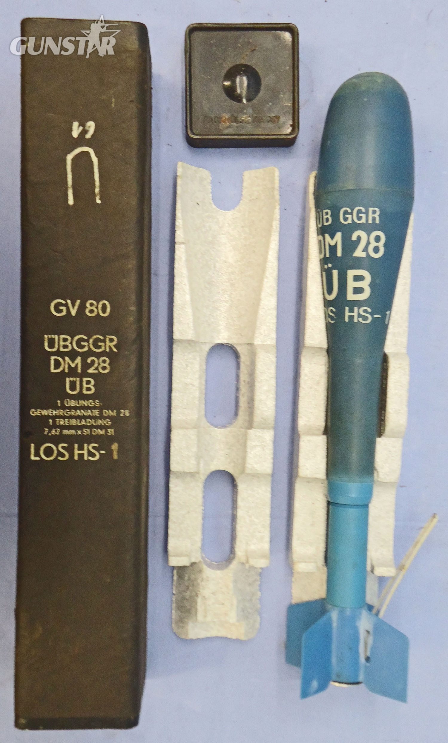 DEACTIVATED INERT. MINT Unfired, German, DM 28 Energa, Anti-Tank Rifle Grenade & Square Transit Tube With Packing Material. - O 2060 DEACTIVATED INERT. MINT Unfired, German, DM 28 Energa, Anti-Tank Rifle Grenade & Square Transit Tube With Packing Material. - O 2060  Other Ammunition in 