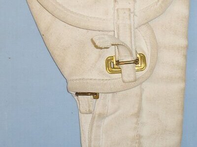 Officers Dated 1975 Quality Canvas Holster for the Browning Hi Power Semi-Automatic Pistol. L 247. Officers Dated 1975 Quality Canvas Holster for the Browning Hi Power Semi-Automatic Pistol. L 247. Antique & Militaria