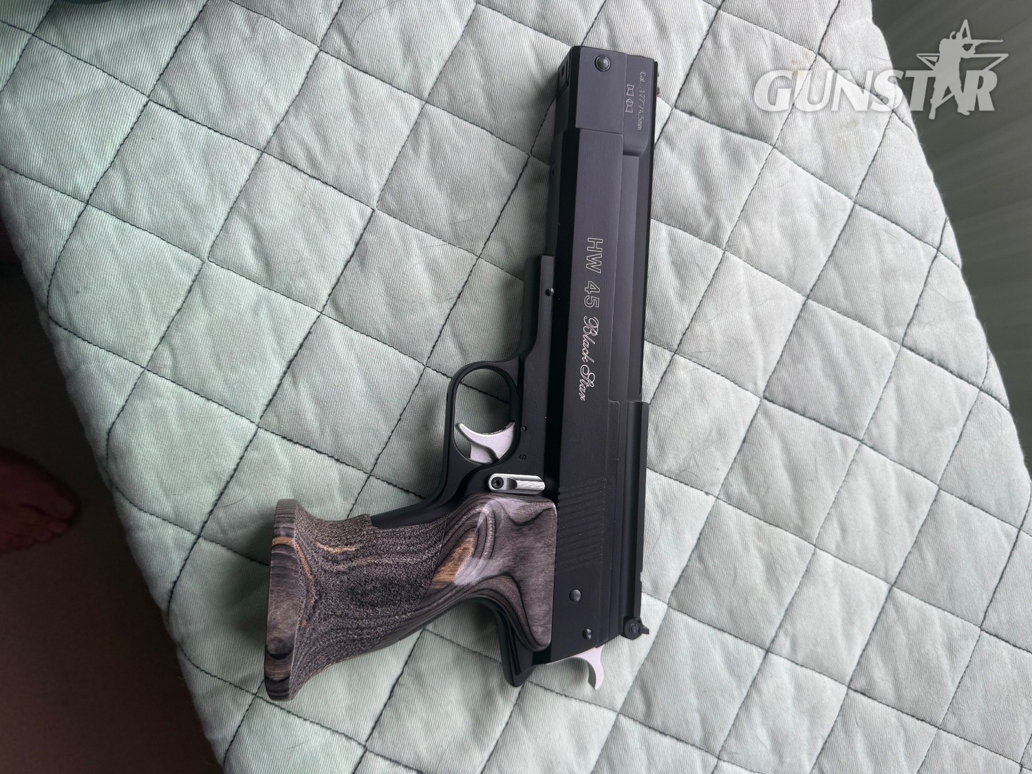 Weihrauch Hw45 black star  .177 Single Shot