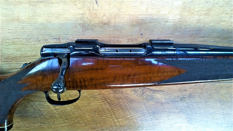 Sig Sauer Sauer short action Bolt Action .243 Rifle - {CATEGORY} in 