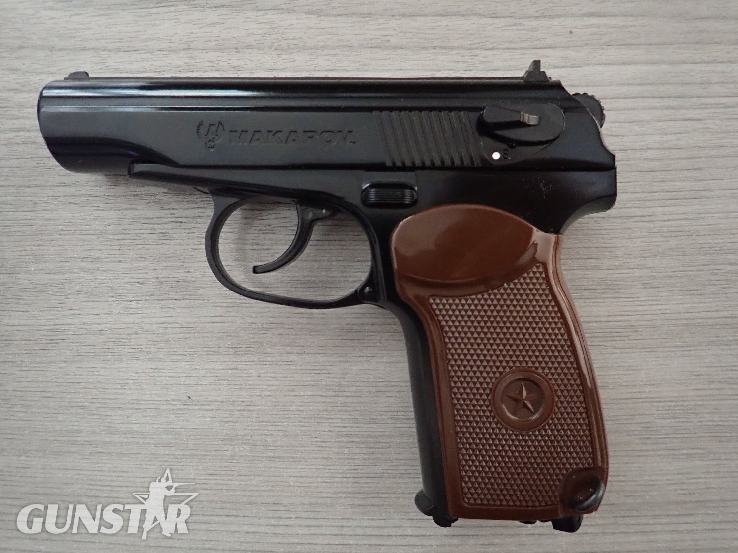 Umarex Legends Makarov .177 - {CATEGORY} in 