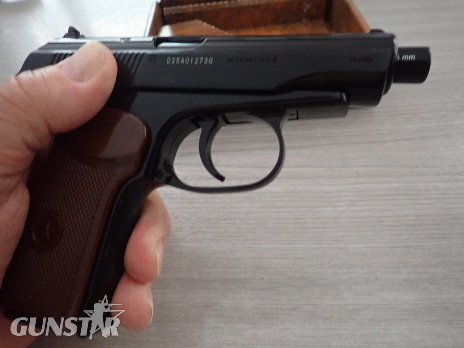 Umarex Legends Makarov .177 - {CATEGORY}