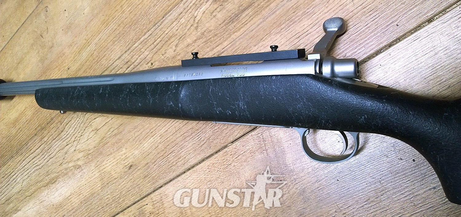 Remington 700 Bolt Action .22-250 Remington Rifle 