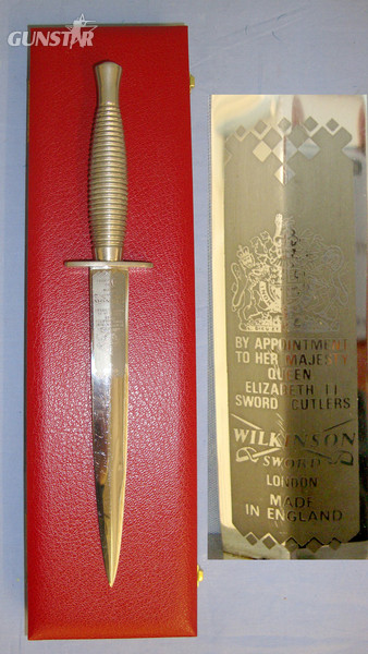 Cased Post 1952 QEII British Wilkinson Sword ‘Best Officer Commando On Course Prize’ Nickel Plated 3rd Pattern Fairbairn Sykes FS Fighting Knife With Etched Panel Dagger in 