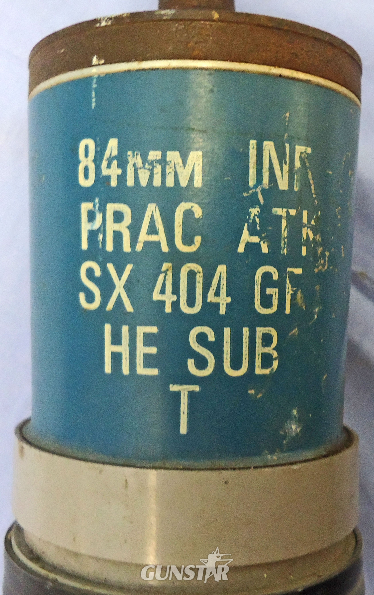 {CATEGORY} - Carl Gustaf INERT DEACTIVATED. Unfired, British, L49A1 Practice Tracer Carl Gustaf 84mm Anti-Tank Round. - O 2063  Other Ammunition in 