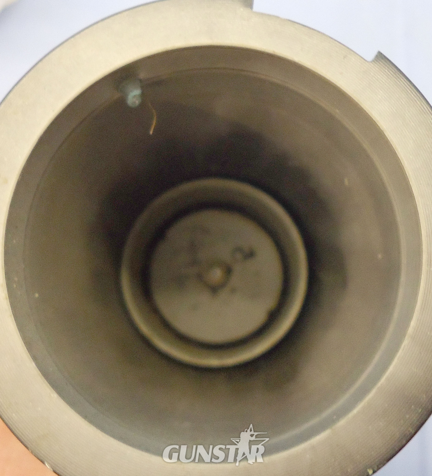 {CATEGORY} - Carl Gustaf INERT DEACTIVATED. Unfired, British, L49A1 Practice Tracer Carl Gustaf 84mm Anti-Tank Round. - O 2063  Other Ammunition