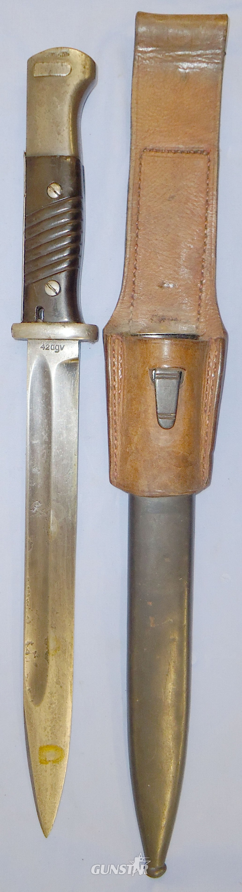 German WWII M84/98 3rd Model Bayonet with Plastic Grips Scabbard and Frog. 22398. Bayonet in 