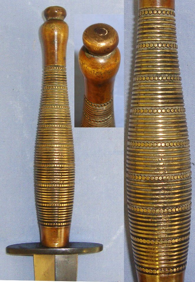 WW2 Era British Fairbairn Sykes FS Beaded & Ribbed (9 Rows Of Beads) Commando Fighting Knife & Scabbard. Sn 21844 Knive
