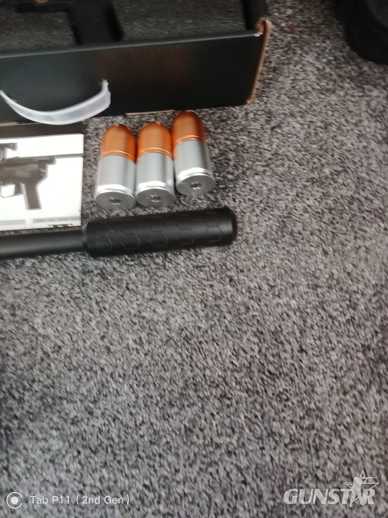  Joblot Joblot of Airsoft like new sliverback sniper rifle grenade launcher and desert eagle 6 mm