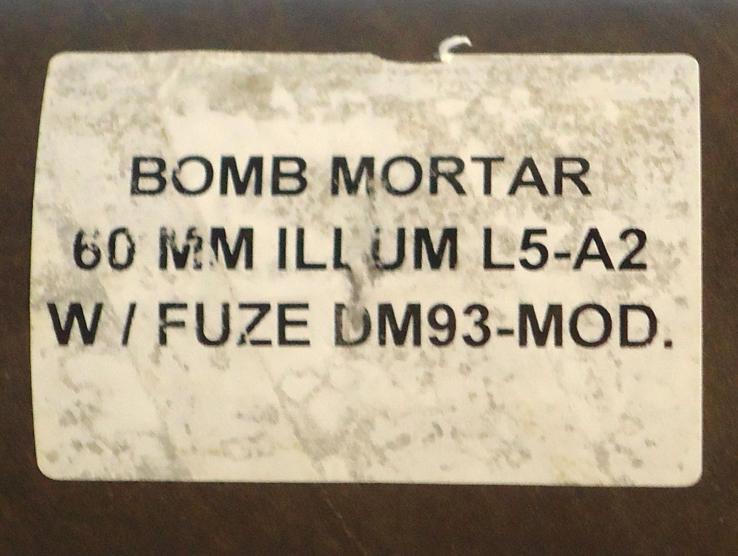 {CATEGORY} - INERT DEACTIVATED. British 60MM L5-A1 6 Illuminating Mortar & Black Cardboard Transit Tube. - O 1945 INERT DEACTIVATED. British 60MM L5-A1 6 Illuminating Mortar & Black Cardboard Transit Tube. - O 1945  Other Ammunition