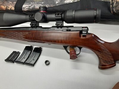 Anschütz, J.G. 1712 Monte Carlo FWT Bolt Action .22 Long Rifle (.22 LR) Rifle
