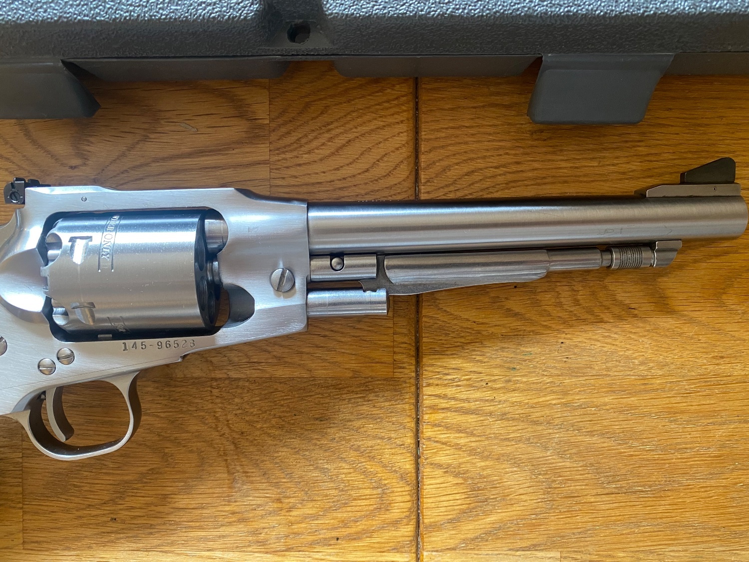 Ruger Old Army .45 Muzzleloader - {CATEGORY}