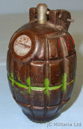 INERT** DEACTIVATED**MATCHING MANUFACTURER MARKS** British WD WW2 1942 & 1943 Da INERT** DEACTIVATED**MATCHING MANUFACTURER MARKS** British WD WW2 1942 & 1943 Da Antique & Militaria in 