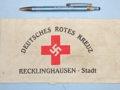 Original* Nazi DEUTSCHES ROTES KREUZ  (Red Cross) Armband. N 107. Original* Nazi DEUTSCHES ROTES KREUZ  (Red Cross) Armband. N 107.  Antique & Militaria