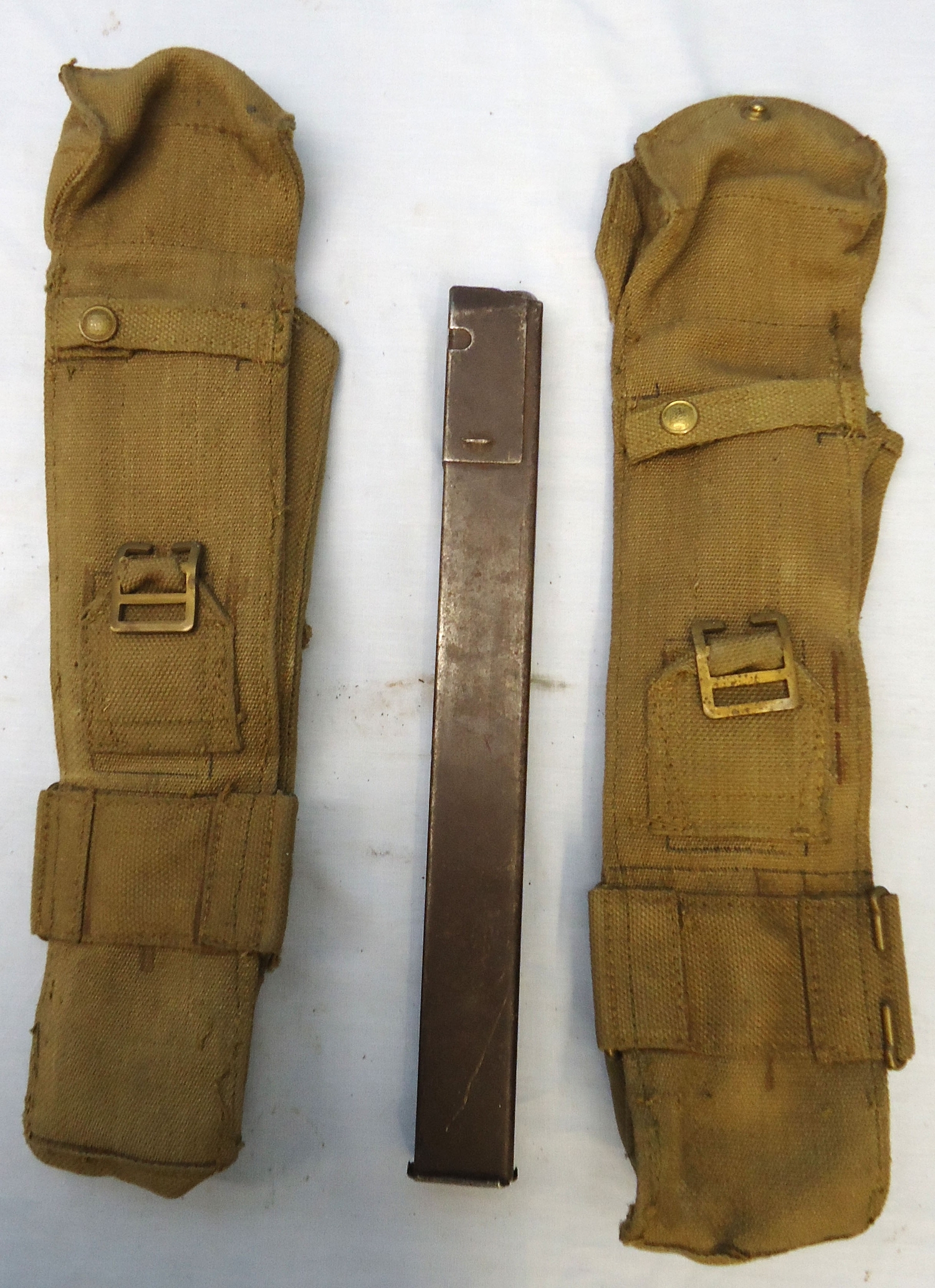 WW2, 1943 Dated, British, Pair of Lanchester Sub Machine Gun, 3 Magazine Pattern 37 Webbing Pouch. - MISC 893 WW2, 1943 Dated, British, Pair of Lanchester Sub Machine Gun, 3 Magazine Pattern 37 Webbing Pouch. - MISC 893 Other Accessory