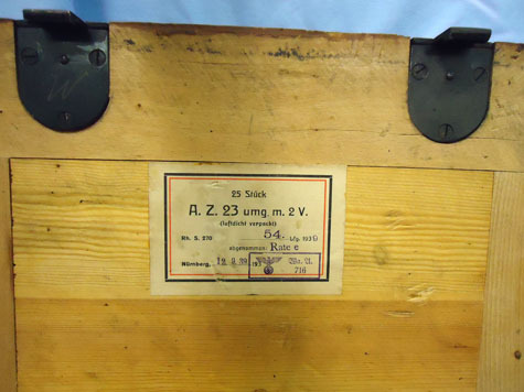 WW2 German Wooden Transit Case For 25 Stuck A.Z.23 umg.m.2V Fuses. WW2 German Wooden Transit Case For 25 Stuck A.Z.23 umg.m.2V Fuses. Other Accessory