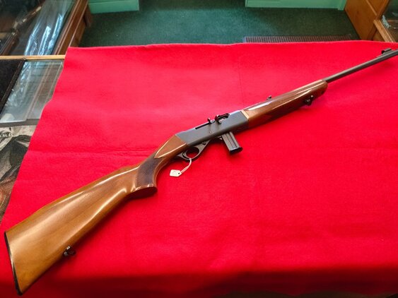J.G. Anschütz 520 Semi-Auto .22 Rifle