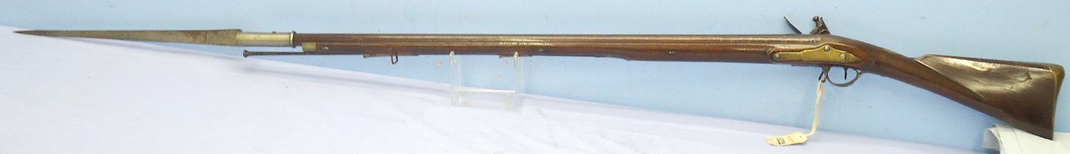 Napoleonic War Era, Fine Quality, Duke of Richmond’s Pattern Musket, Short Land Pattern, Brown Bess .75 inch Calibre, Smooth Bore Antique Musket & Bayonet to the Thoresby Volunteers, Pierrepont Family Engraved Escutcheon ex Thoresby Hall Collection.Sn - Napoleonic War Era, Fine Quality, Duke of Richmond’s Pattern Musket, Short Land Pattern, Brown Bess .75 inch Calibre, Smooth Bore Antique Musket & Bayonet to the Thoresby Volunteers, Pierrepont Family Engraved Escutcheon ex Thoresby Hall Collection.Sn - Muzzleloader Various Rifle - {CATEGORY}