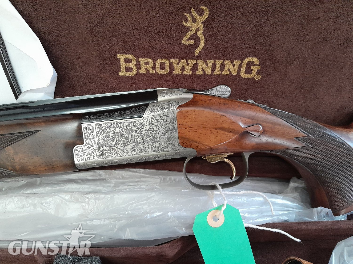 Browning B725 Grade 5 Sporter Over and Under 12 Bore/gauge