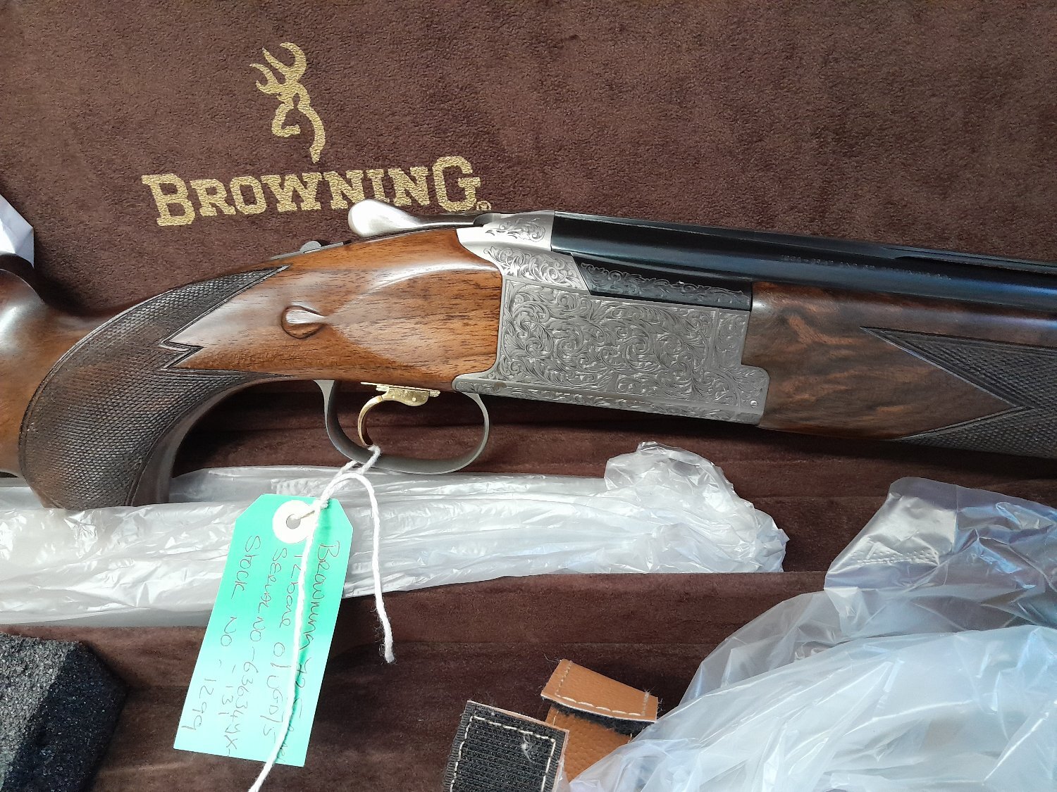  Browning B725 Grade 5 Sporter Over and Under 12 Bore/gauge