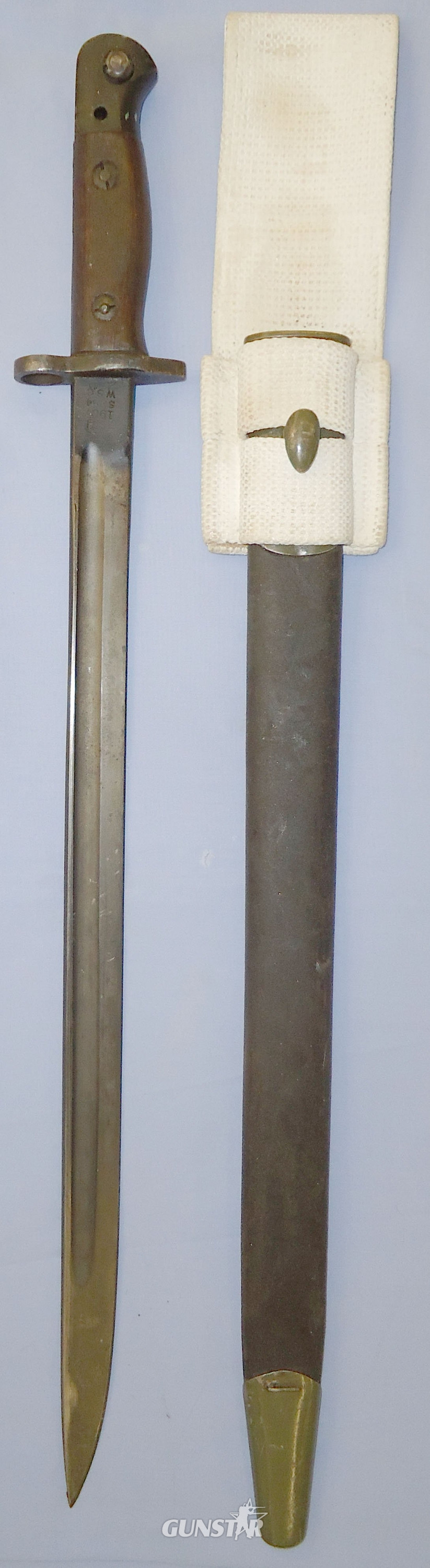 British WWII RAF Lanchester SMG Bayonet with Scabbard and Frog. BAYO 390. Bayonet in 
