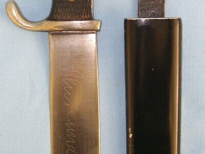 EARLY PRODUCTION** WW2 Era Nazi German Hitler Youth \'HJ\' Dagger With Motto Etched Blade By Gottleib Hammesfahr Solingen & Scabbard With Integral Frog. Sn 22546 Dagger