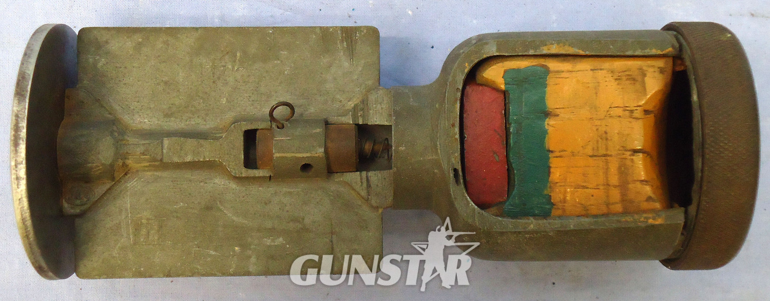 INERT DEACTIVATED. Rare WW2, Home Guard, Quarter Sectioned Instructional, 1941 Dated, British No.68 AT (Anti Tank) HEAT (High Explosive Anti-Tank) Fin Stabilised Hollow Charged Rifle Grenade. Sn - 21304 INERT DEACTIVATED. Rare WW2, Home Guard, Quarter Sectioned Instructional, 1941 Dated, British No.68 AT (Anti Tank) HEAT (High Explosive Anti-Tank) Fin Stabilised Hollow Charged Rifle Grenade. Sn - 21304  Other Ammunition - {CATEGORY} in 