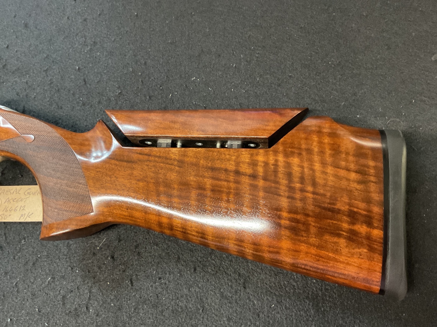 Caesar Guerini Invictus 1 Ascent Trap Over and Under 12 Bore/gauge