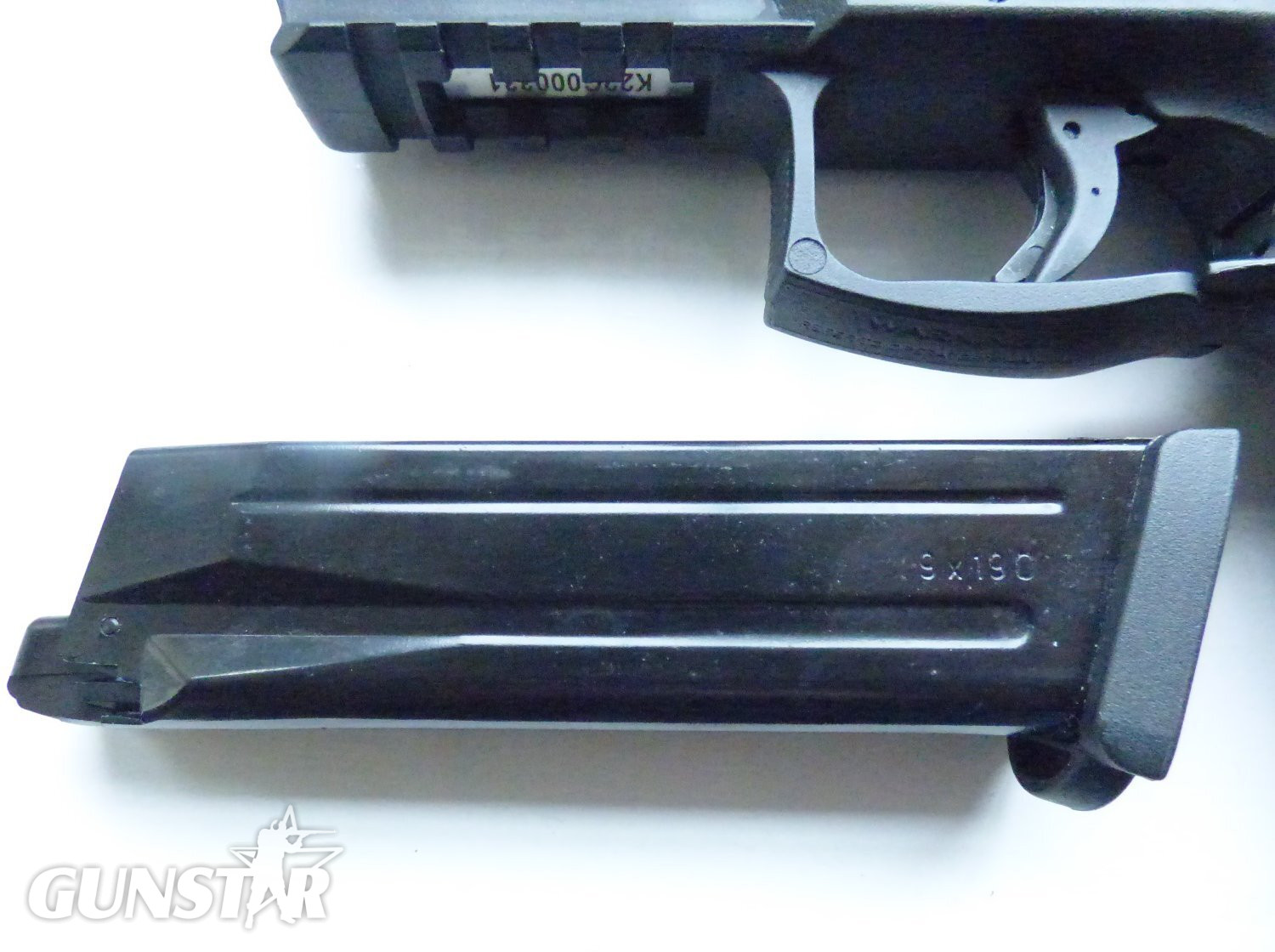 Umarex Heckler & Koch VP9 6 mm - {CATEGORY}